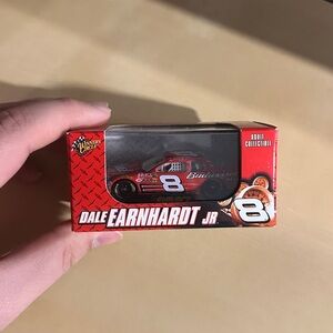 Nascar 2007 #8 Dale Earnhardt Jr. Budweiser 1/64 Diecast Winners Circle NEW!!!